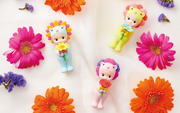 Sonny Angel Flower Gift - Happy Gift