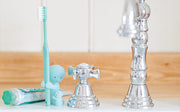 SMISKI Toothbrush Stands - Pocket Carry